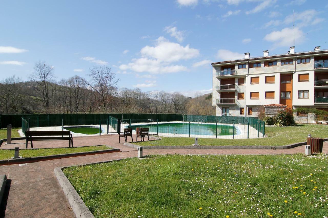 Jardin Del Sella Apartment Cangas de Onis Exterior photo